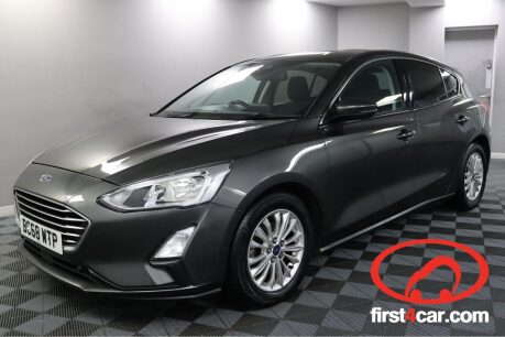 Ford Focus TITANIUM