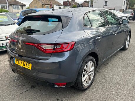 Renault Megane DYNAMIQUE NAV DCI 7