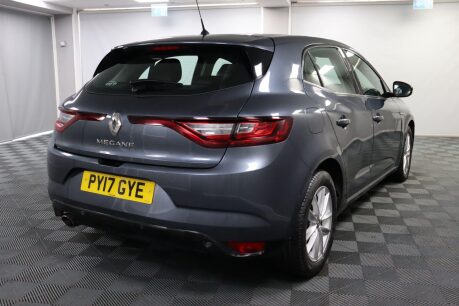 Renault Megane DYNAMIQUE NAV DCI 11