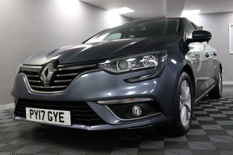 Renault Megane DYNAMIQUE NAV DCI 28