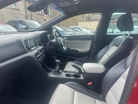 Kia Sportage CRDI GT-LINE 13