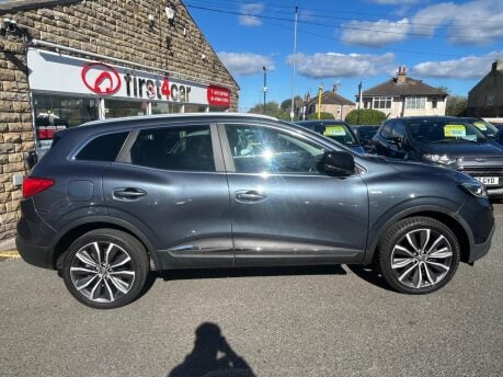 Renault Kadjar SIGNATURE NAV TCE 8