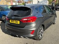 Ford Fiesta ST-LINE 9