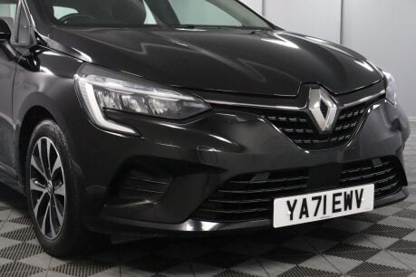 Renault Clio ICONIC TCE 25