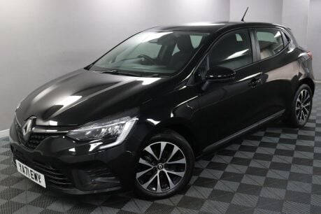 Renault Clio ICONIC TCE 19
