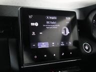 Renault Clio ICONIC TCE 38