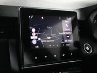 Renault Clio ICONIC TCE 37