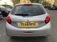 Peugeot 208 PURETECH ALLURE 7