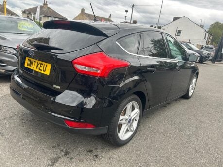 Ford Focus ZETEC EDITION 8