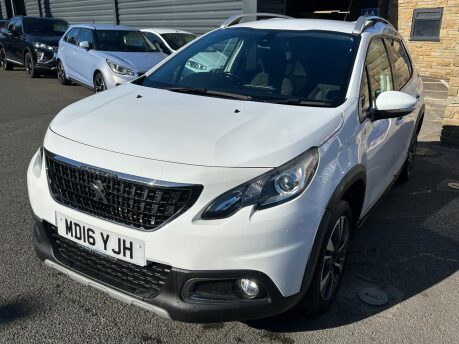 Peugeot 2008 PURETECH ALLURE 6