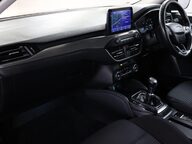 Ford Focus TITANIUM 34