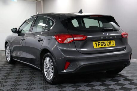 Ford Focus TITANIUM 10