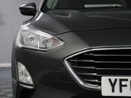 Ford Focus TITANIUM 25