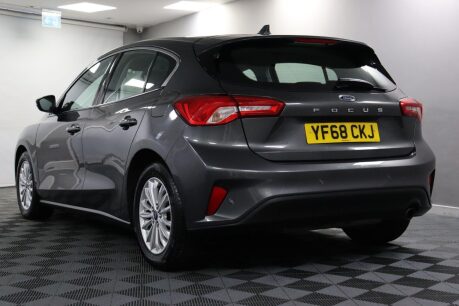 Ford Focus TITANIUM 22