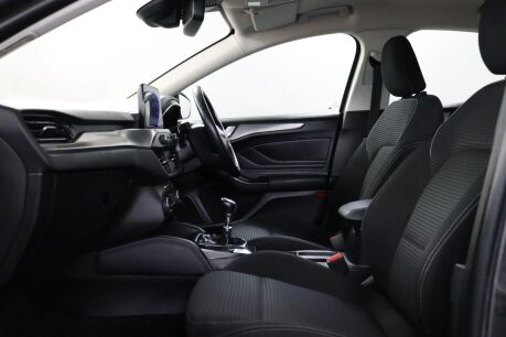 Ford Focus TITANIUM 43