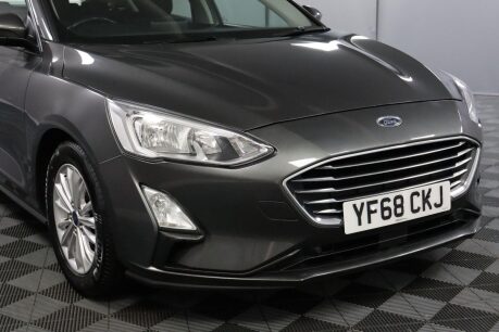 Ford Focus TITANIUM 26