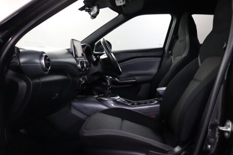 Nissan Juke DIG-T N-CONNECTA 43