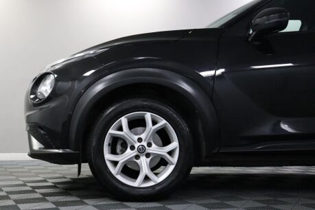 Nissan Juke DIG-T N-CONNECTA 27