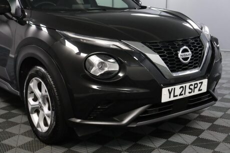 Nissan Juke DIG-T N-CONNECTA 26