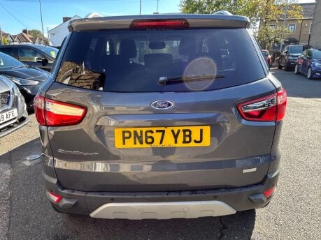 Ford Ecosport TITANIUM 7