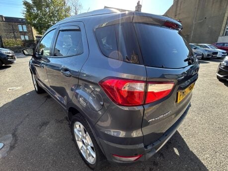 Ford Ecosport TITANIUM 6