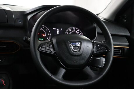 Dacia Sandero Stepway ESSENTIAL TCE 42