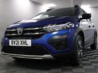 Dacia Sandero Stepway ESSENTIAL TCE 28