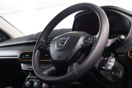 Dacia Sandero Stepway ESSENTIAL TCE 12