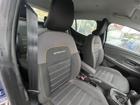 Dacia Sandero Stepway ESSENTIAL TCE 9