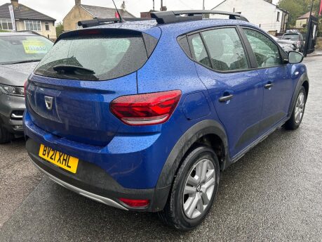 Dacia Sandero Stepway ESSENTIAL TCE 8