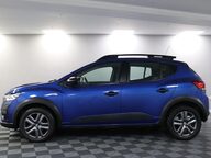 Dacia Sandero Stepway ESSENTIAL TCE 18