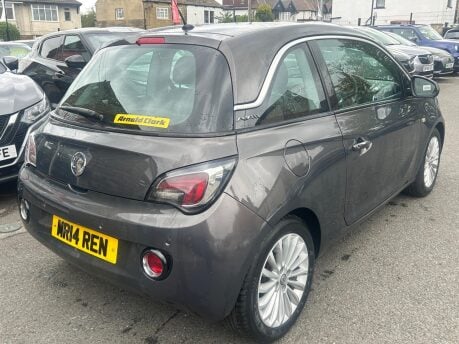 Vauxhall Adam GLAM 9