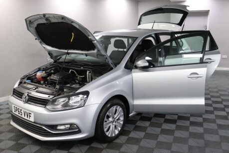 Volkswagen Polo SE 16