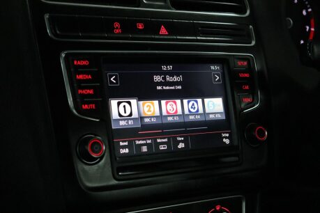 Volkswagen Polo SE 37