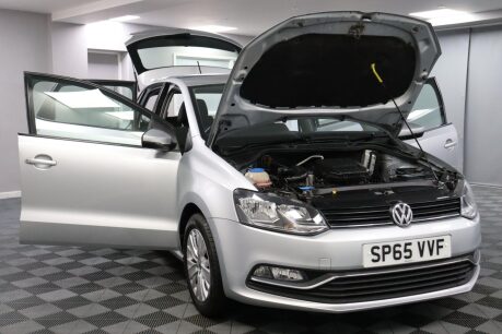 Volkswagen Polo SE 15