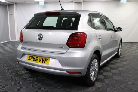 Volkswagen Polo SE 11