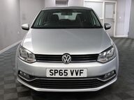 Volkswagen Polo SE 2