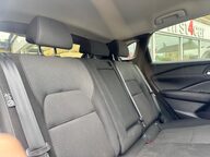 Nissan Qashqai DIG-T N-CONNECTA MHEV 10