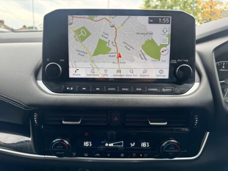 Nissan Qashqai DIG-T N-CONNECTA MHEV 11