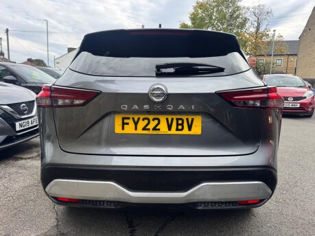 Nissan Qashqai DIG-T N-CONNECTA MHEV 5