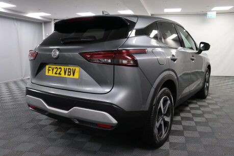 Nissan Qashqai DIG-T N-CONNECTA MHEV 11