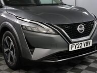 Nissan Qashqai DIG-T N-CONNECTA MHEV 26