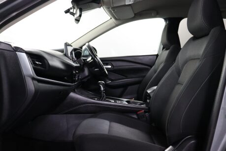 Nissan Qashqai DIG-T N-CONNECTA MHEV 43