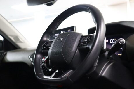 DS DS 3 PURETECH PRESTIGE S/S EAT8 12