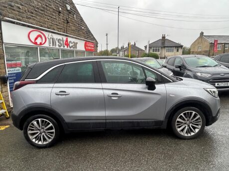 Vauxhall Crossland X SRI NAV 8