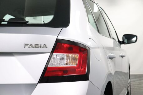 Skoda Fabia SE MPI 23