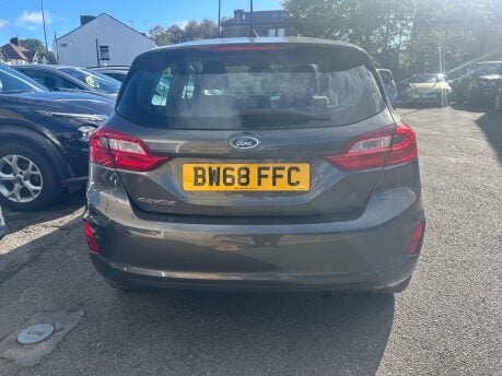 Ford Fiesta ZETEC 6