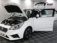 MG MG3 EXCLUSIVE NAV VTI-TECH 16