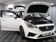 MG MG3 EXCLUSIVE NAV VTI-TECH 15