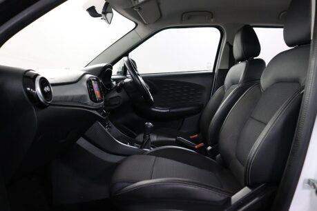 MG MG3 EXCLUSIVE NAV VTI-TECH 43